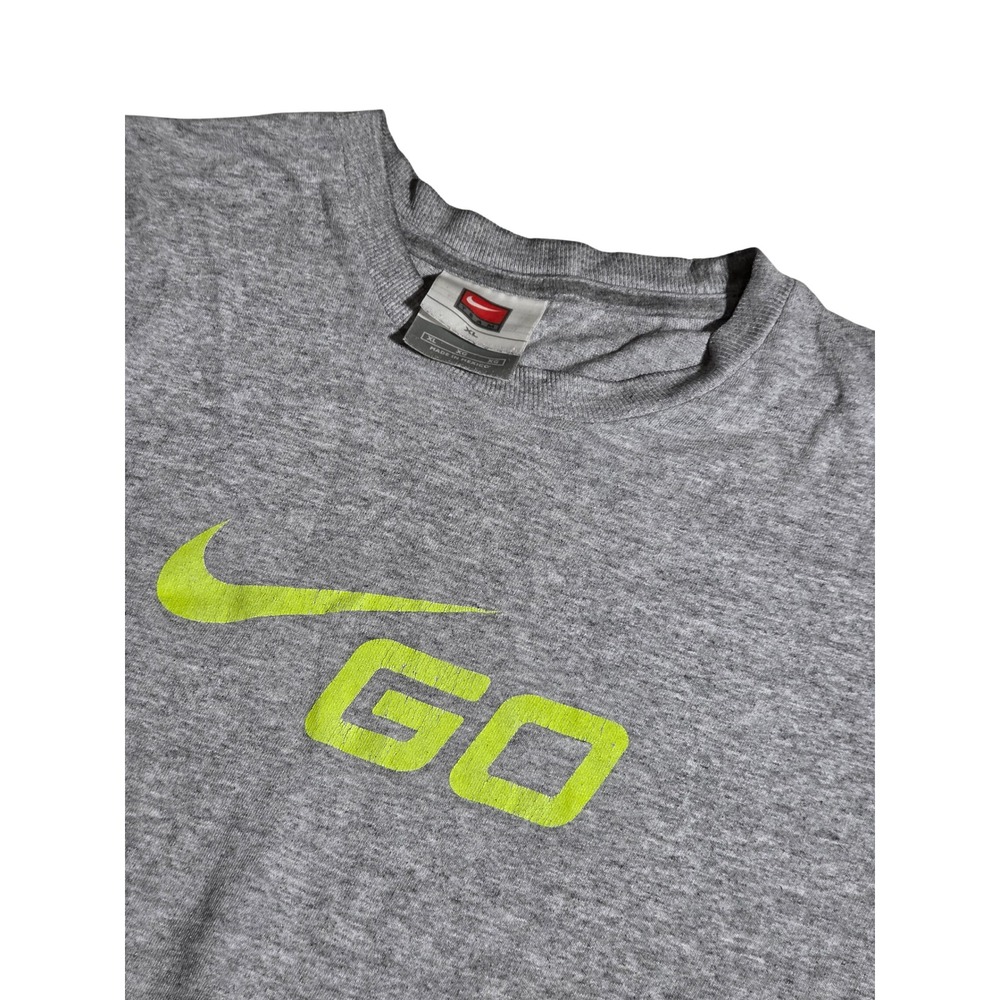 Nike Team Vintage Mens‎ XL Gray Neon Yellow Swoosh GO Graphic T-Shirt A13